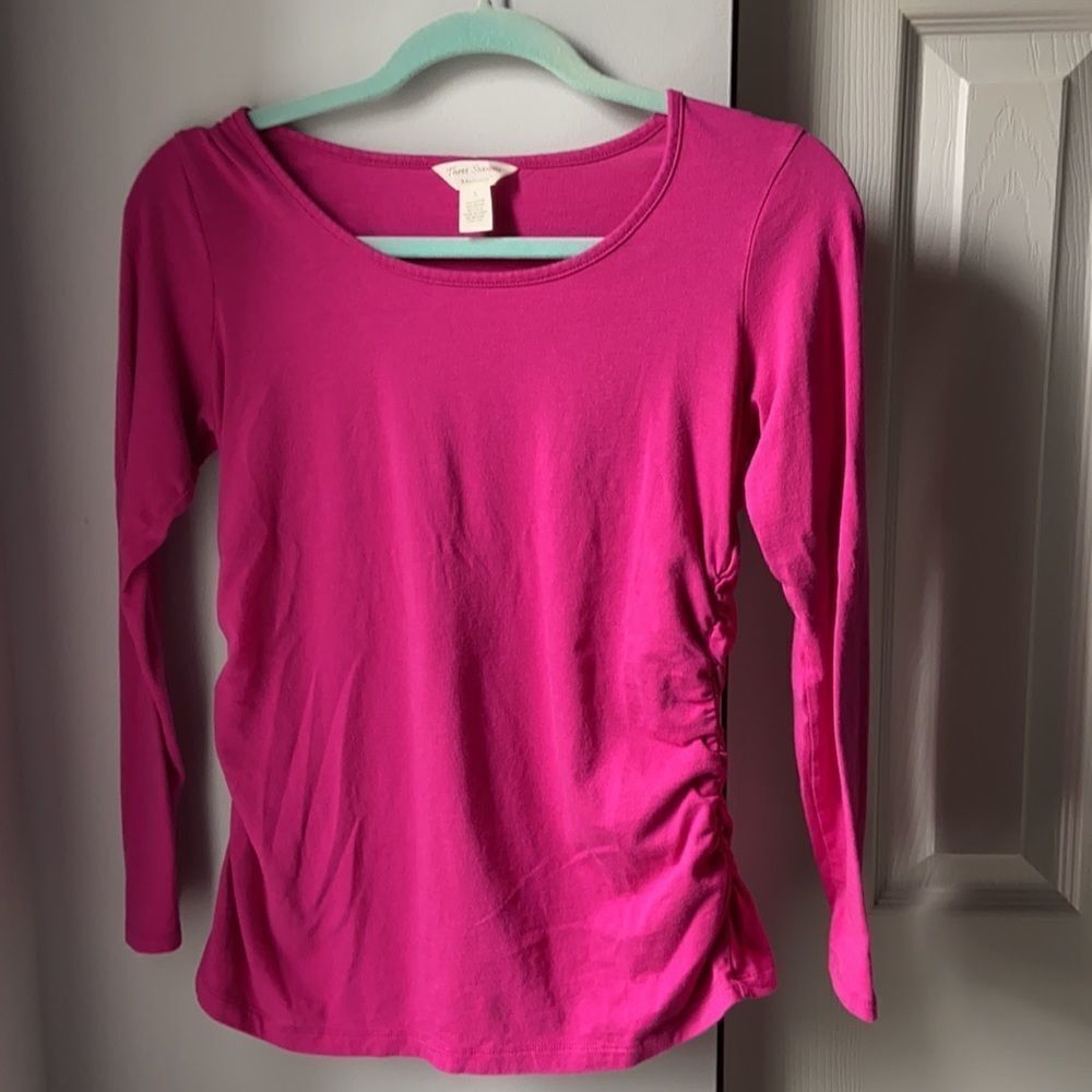 🍭6/$30 Three Seasons Maternity Pink Long Sleeve Ruched Side Tee - S